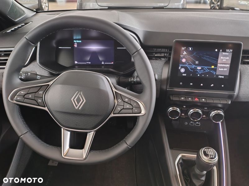 Renault Clio - 7