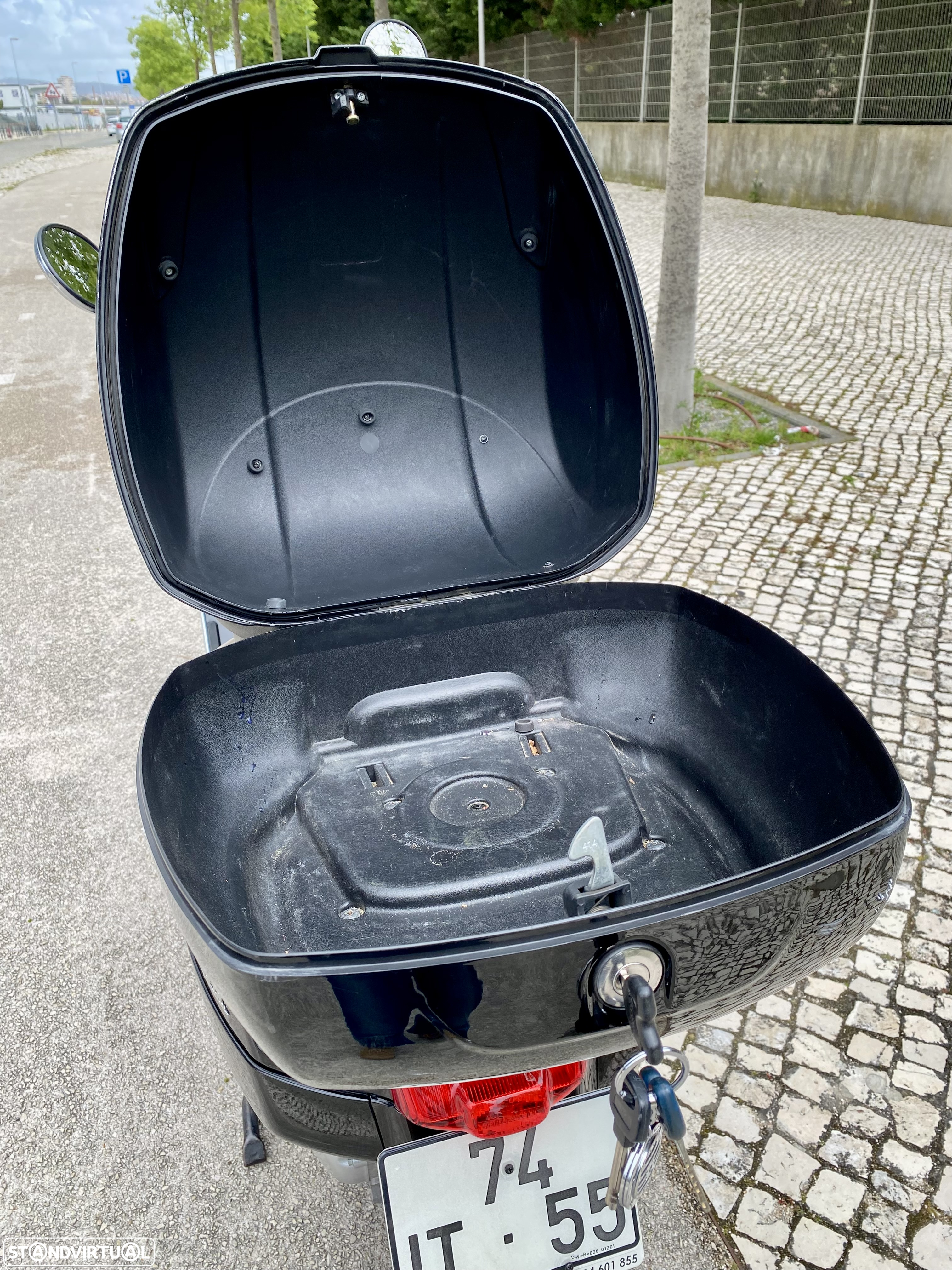 Vespa GTS Super GTS 300 Super - 12