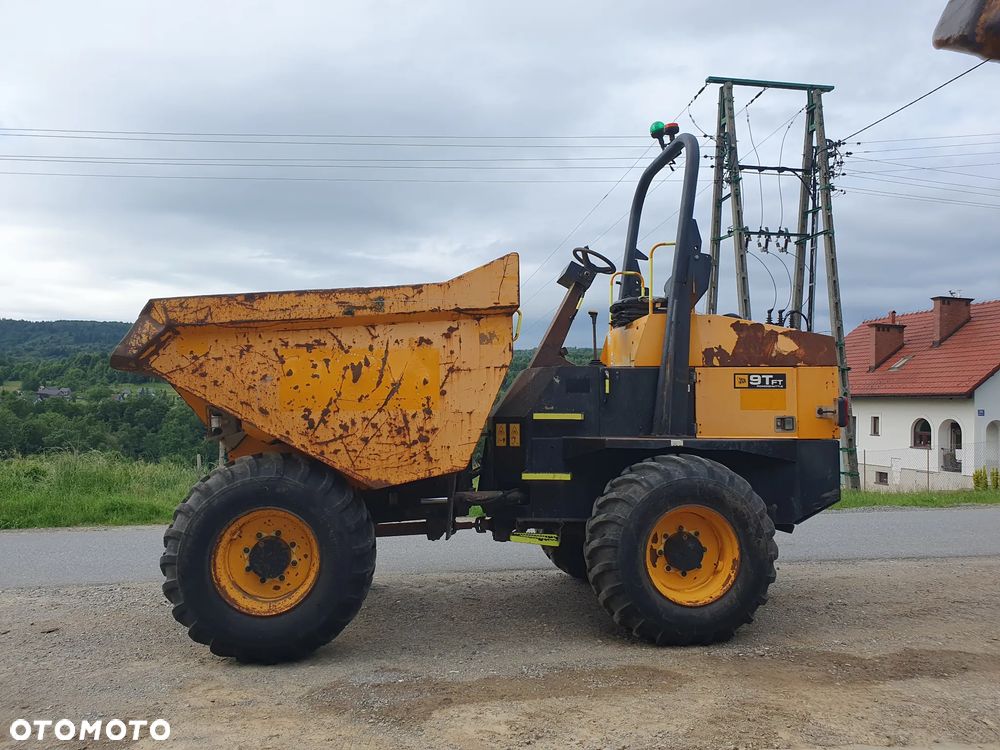 JCB - 4