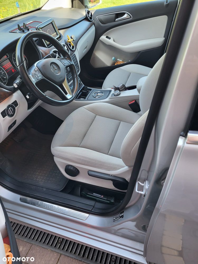 Mercedes-Benz Klasa B 200 7G-DCT Edition - 8