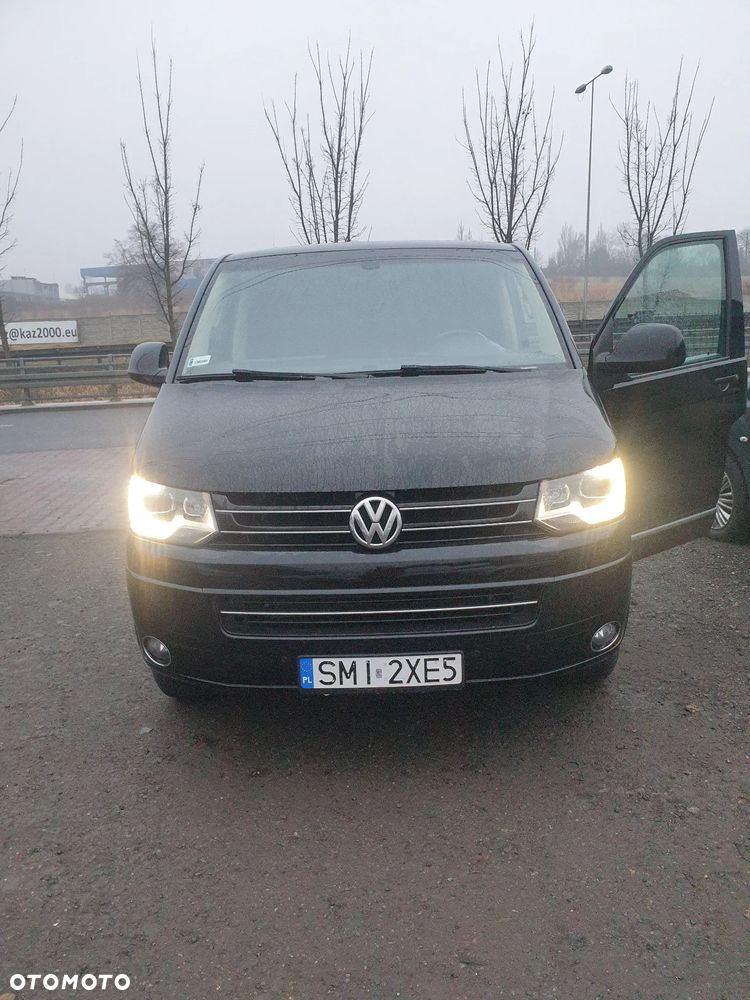 Volkswagen Multivan - 27