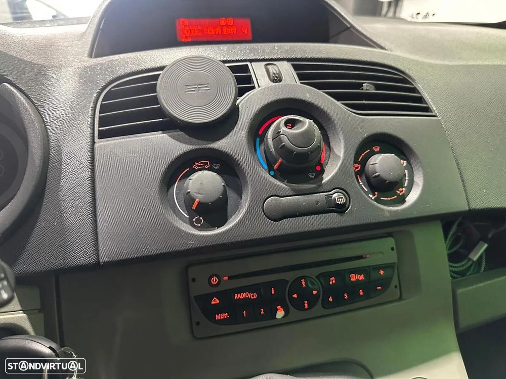 Renault Kangoo 1.5 dCi Luxe - 26