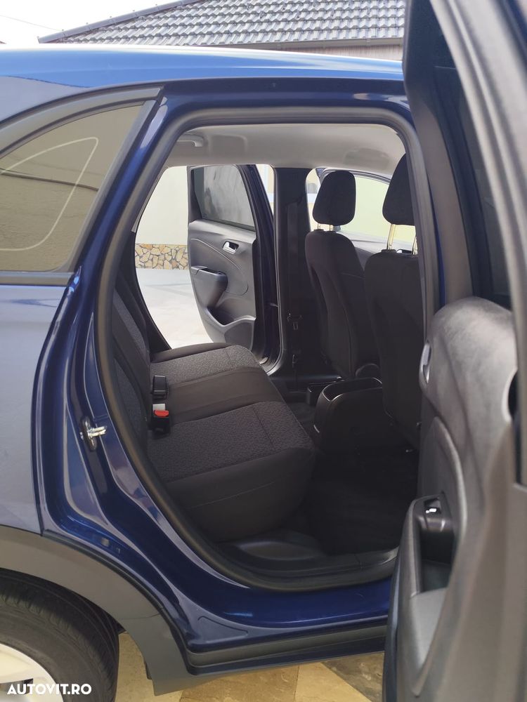 Opel Crossland - 11