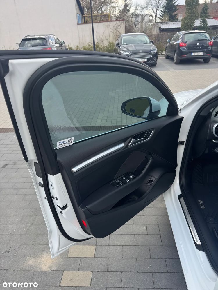 Audi A3 Limousine 2.0 TFSI quattro S tronic design - 12