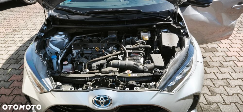 Toyota Yaris Hybrid 1.5 Active - 3