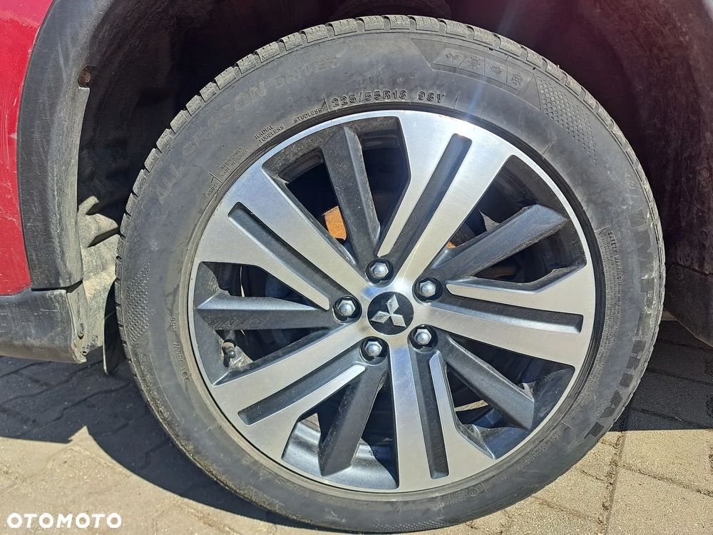 Mitsubishi Outlander 2.0 4WD CVT Spirit+ - 16