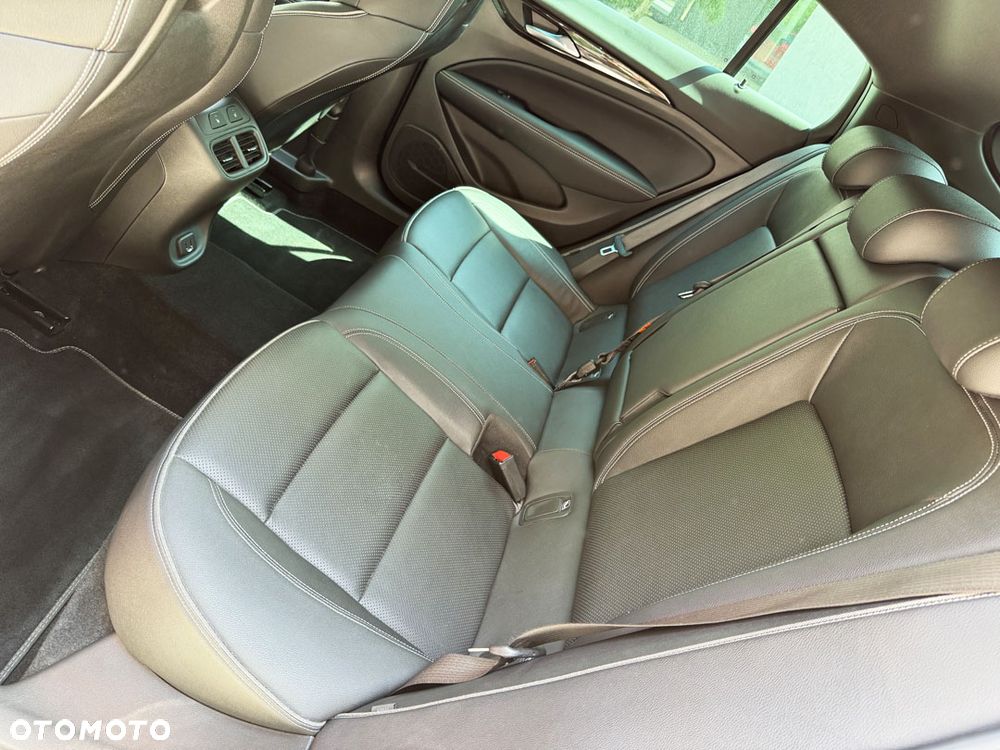 Opel Insignia 2.0 Direct InjectionTurbo GSI - 31