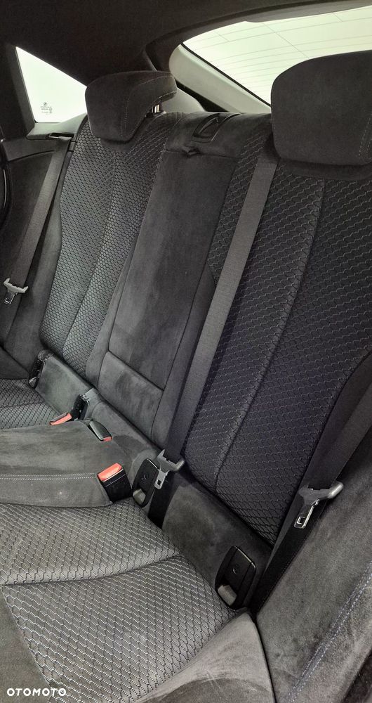 BMW Seria 4 420d xDrive M Sport - 17