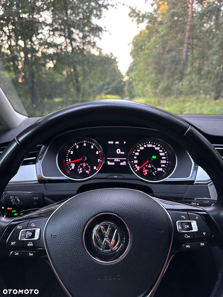 Volkswagen Passat 1.4 TSI BMT ACT Highline DSG - 25