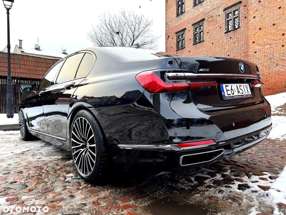 BMW Seria 7 740d xDrive - 7