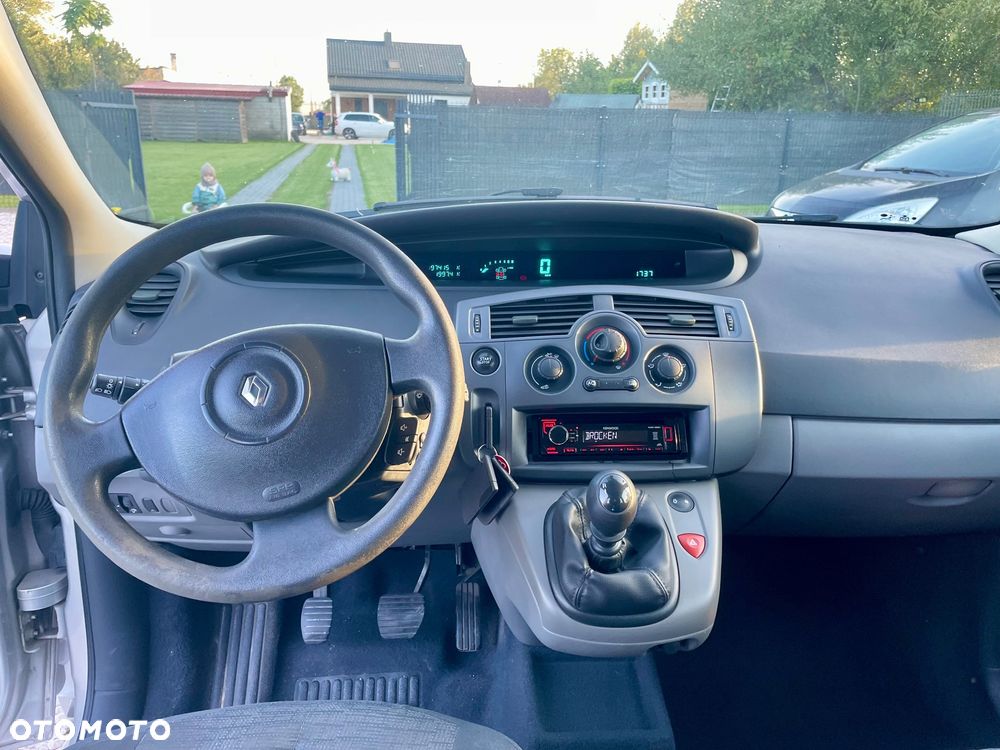 Renault Scenic - 2
