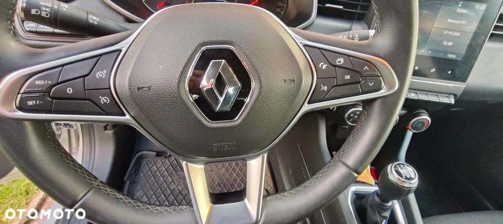 Renault Clio - 21