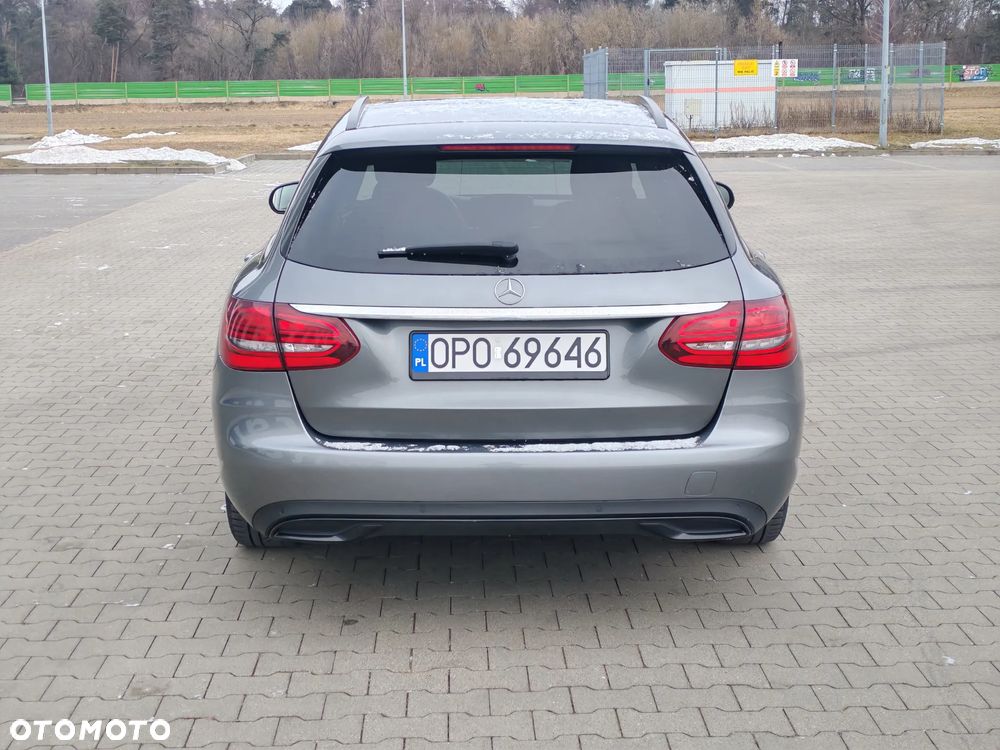 Mercedes-Benz Klasa C 220 d 9G-TRONIC Night Edition - 5