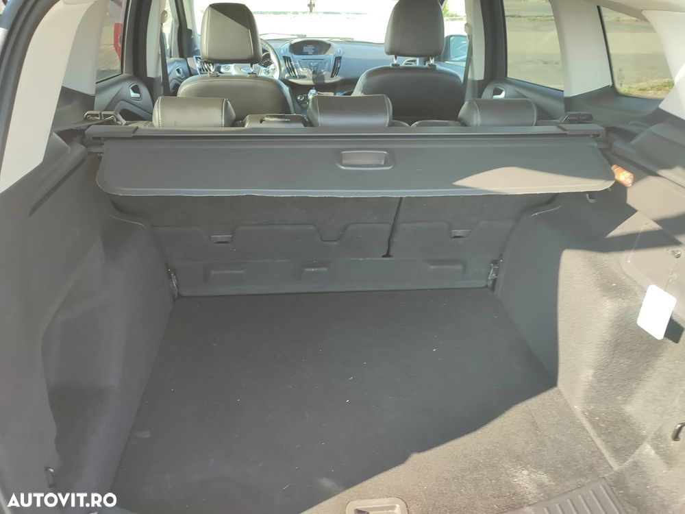 Ford Kuga ver-2-0-tdci-powershift-4wd-trend - 12