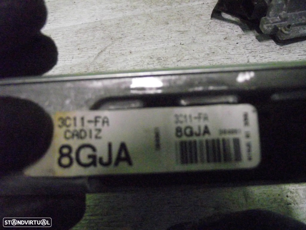 Centralina de Motor ECU Ford Transit 2.4D - 2003 - CT216 - 2