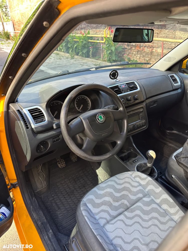 Skoda Fabia 1.2 HTP Classic - 8