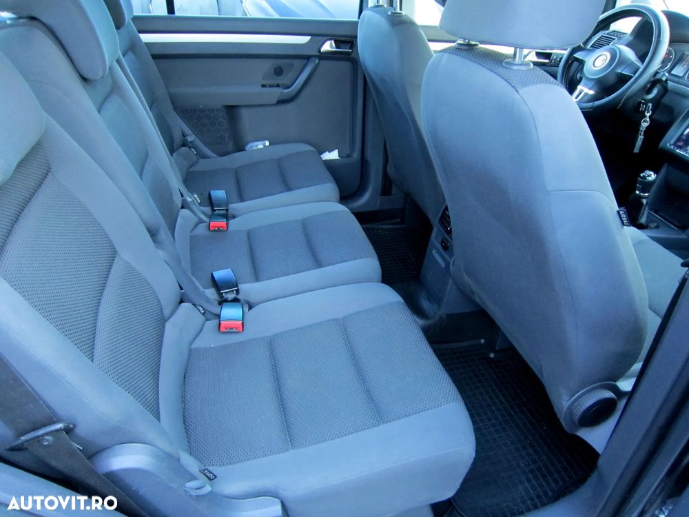 Volkswagen Touran 1.6 TDI DPF BlueMotion Technology Comfortline - 7