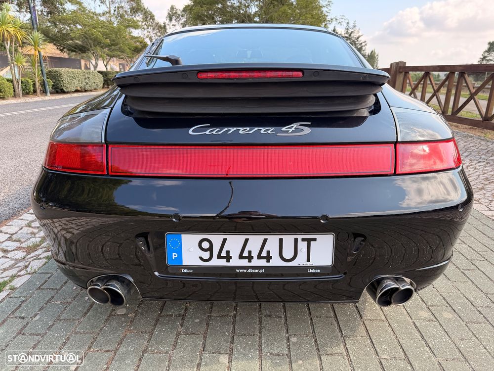 Porsche 911 (996) - 14