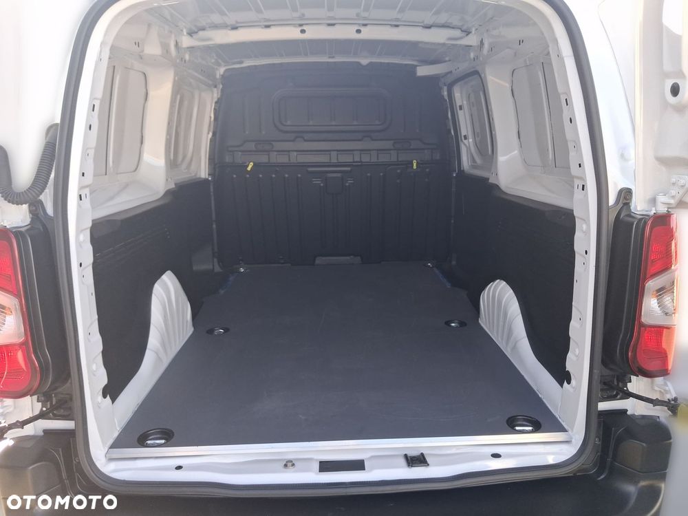 Toyota PROACE CITY - 12