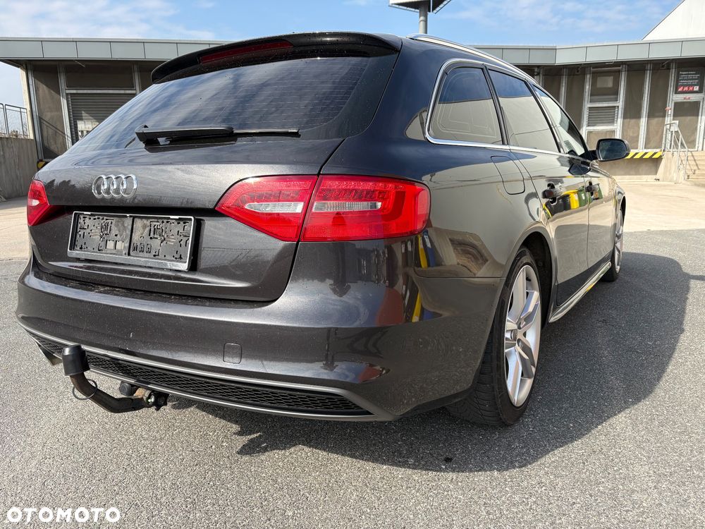 Audi A4 Avant 2.0 TDI DPF clean diesel S line Sportpaket - 14