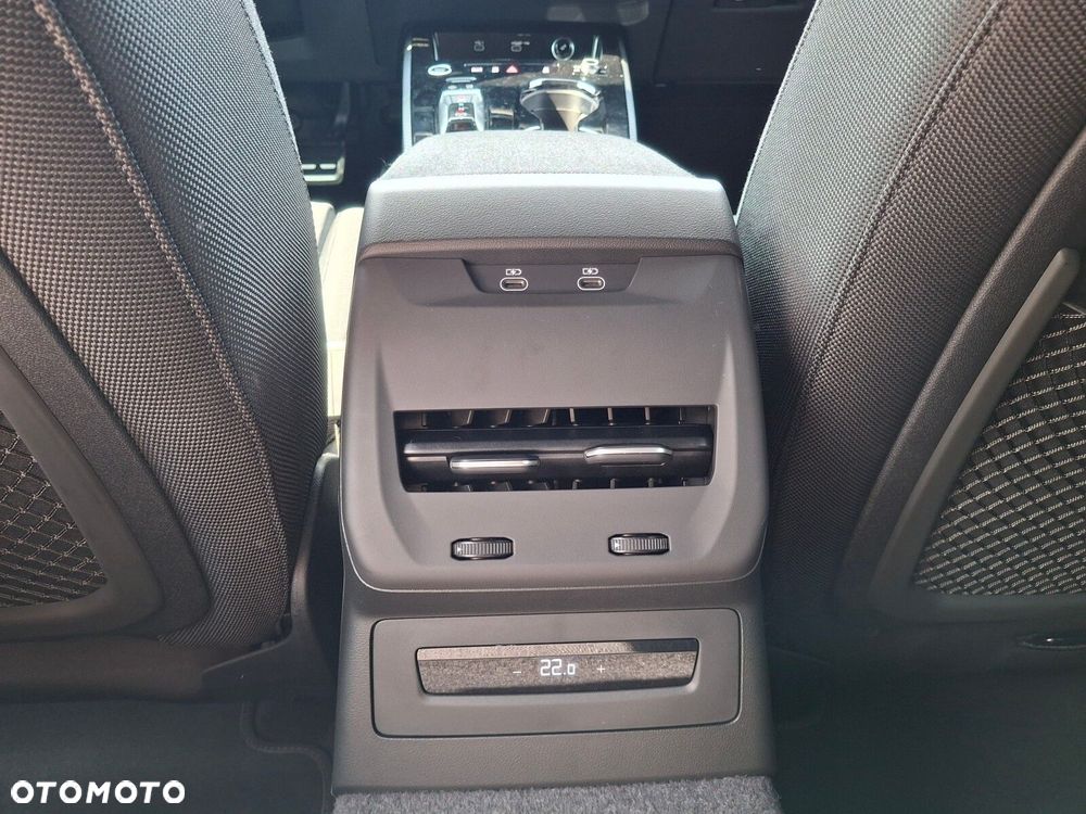 Audi A5 Limousine - 16