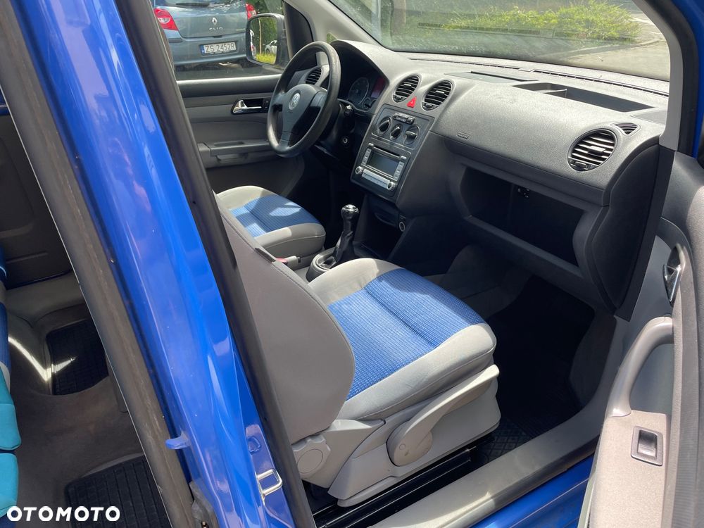 Volkswagen Caddy Mixt - 7