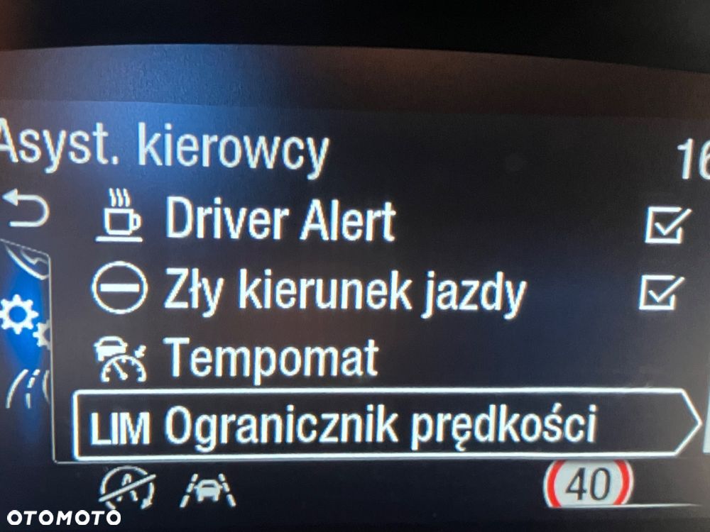 Ford Focus 1.5 EcoBoost Start-Stopp-System ST-Line - 32