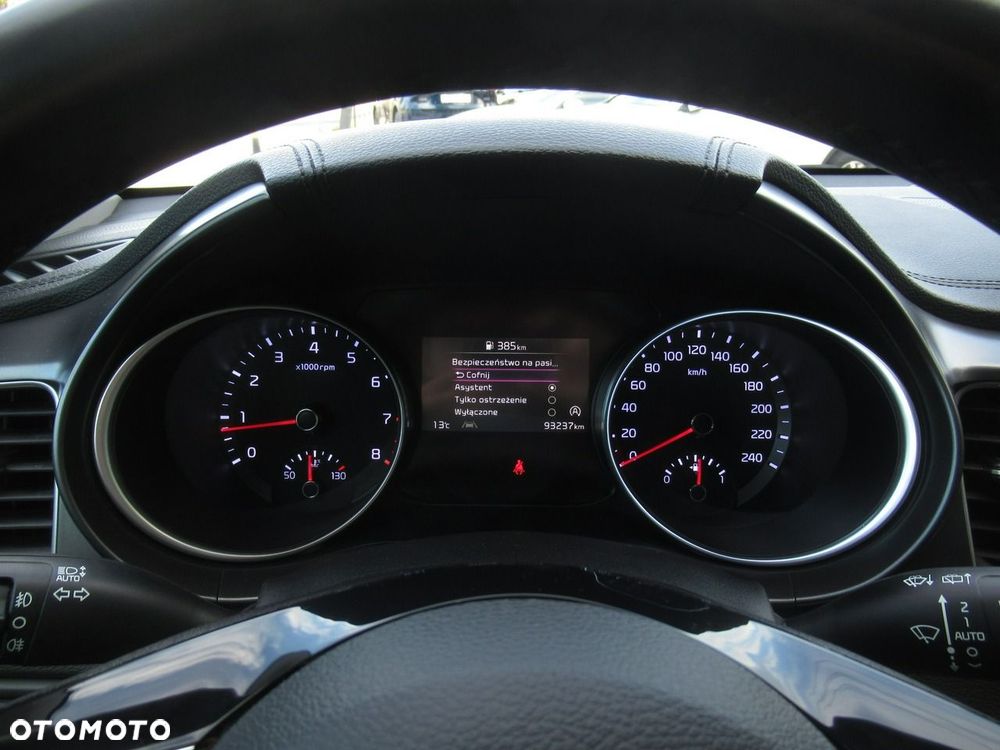 Kia Ceed 1.5 T-GDI M - 33