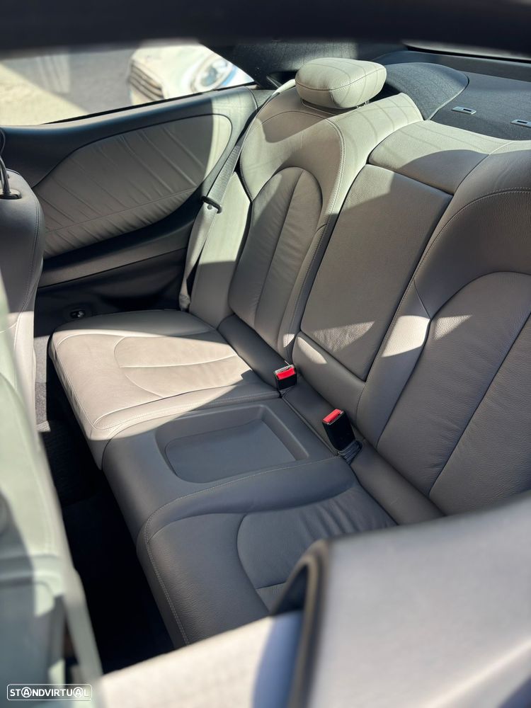 Mercedes-Benz CLK 200 K Avantgarde Aut. - 8