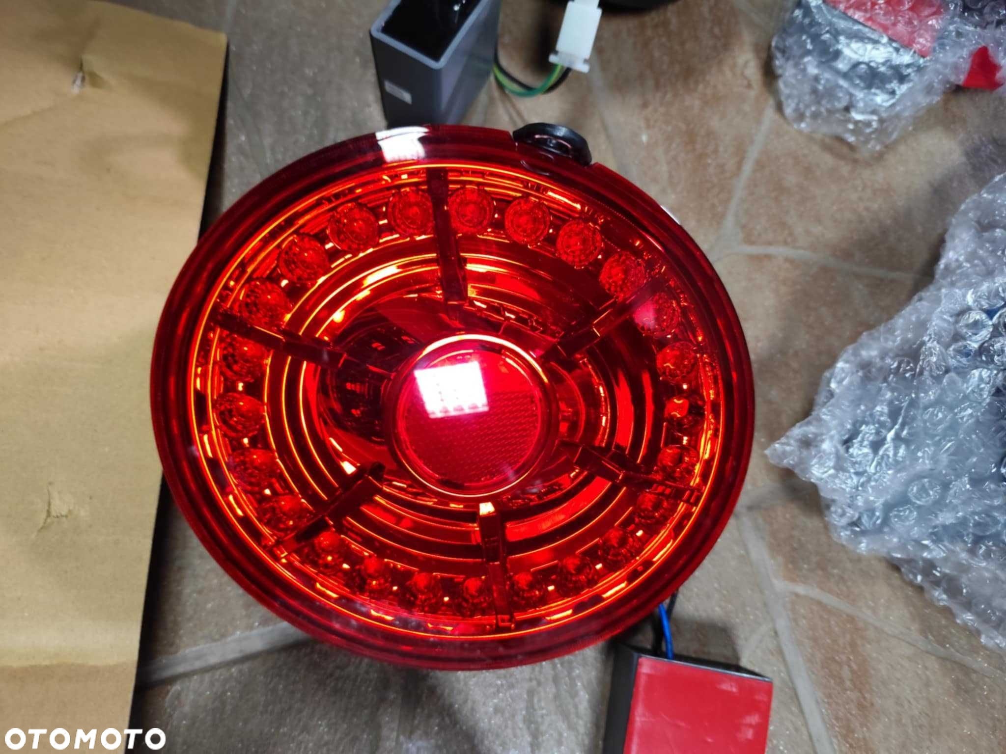 Chevrolet Corvette C6 Grand Sport Z06 lampy tylne led Anzo - 2