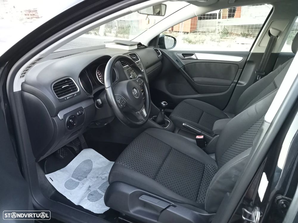 VW Golf 2.0 TDi Confortline - 8