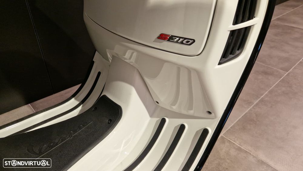 Vespa GTS Super - 10