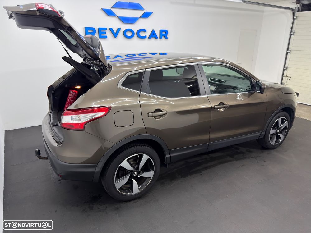 Nissan Qashqai 1.5 dCi TEKNA+ - 27