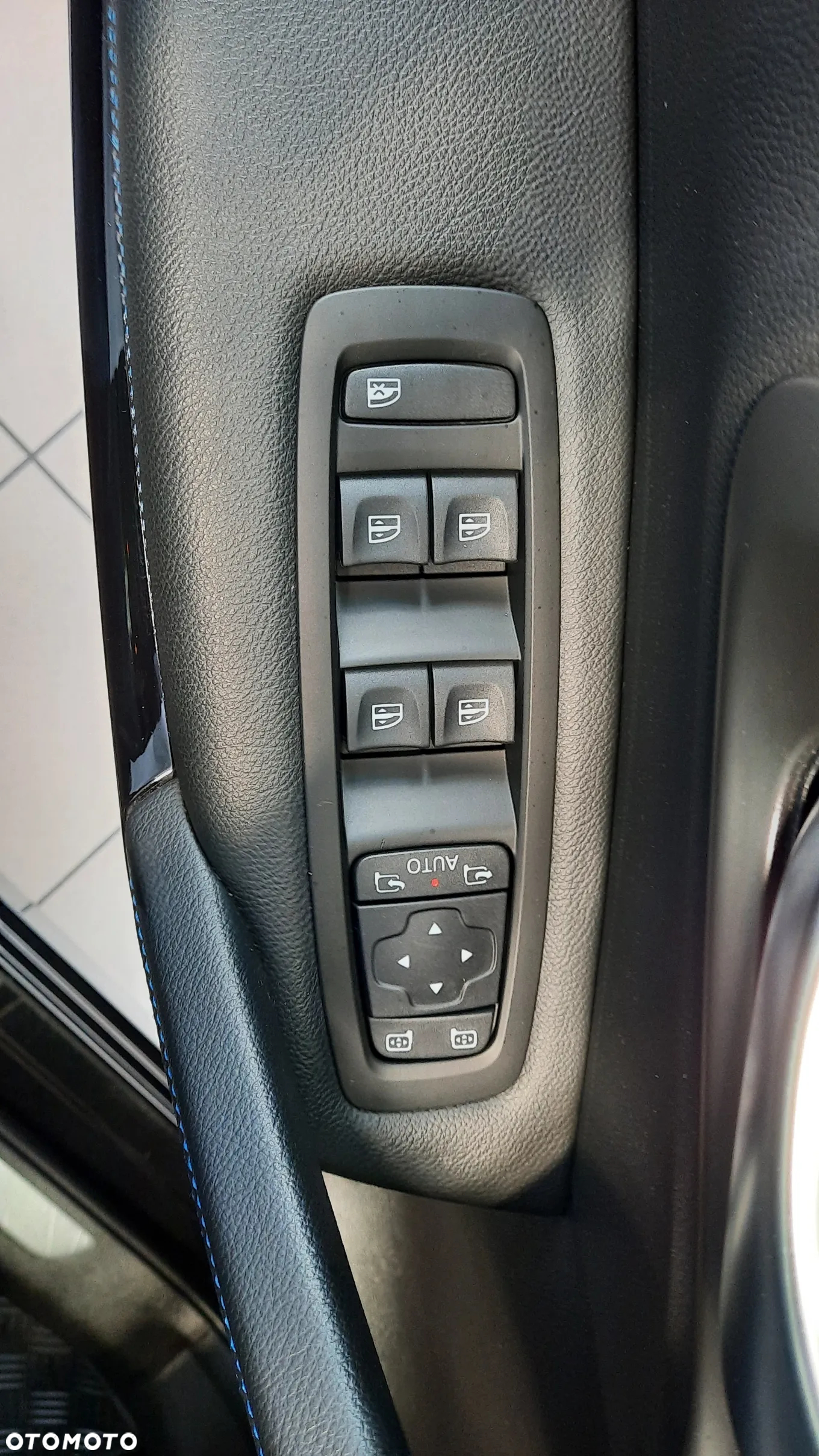 Renault Kadjar TCe 140 GPF LIMITED - 14