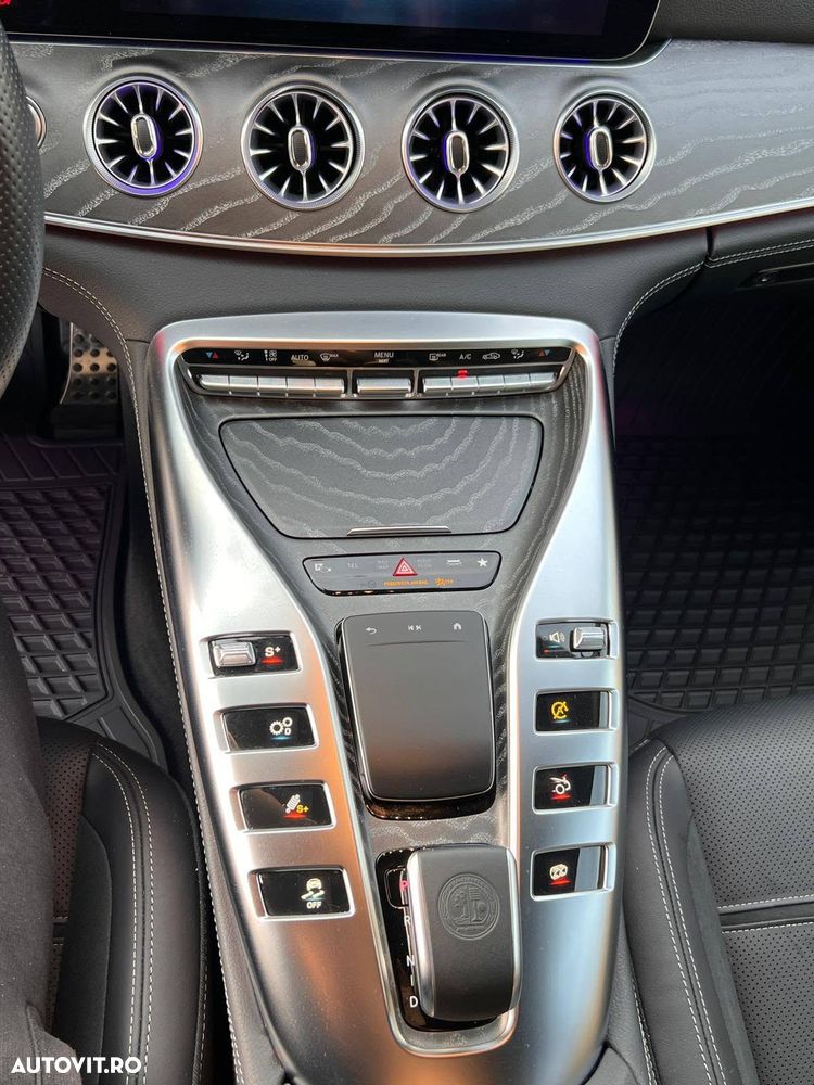 Mercedes-Benz AMG GT 4-door Coupe - 31