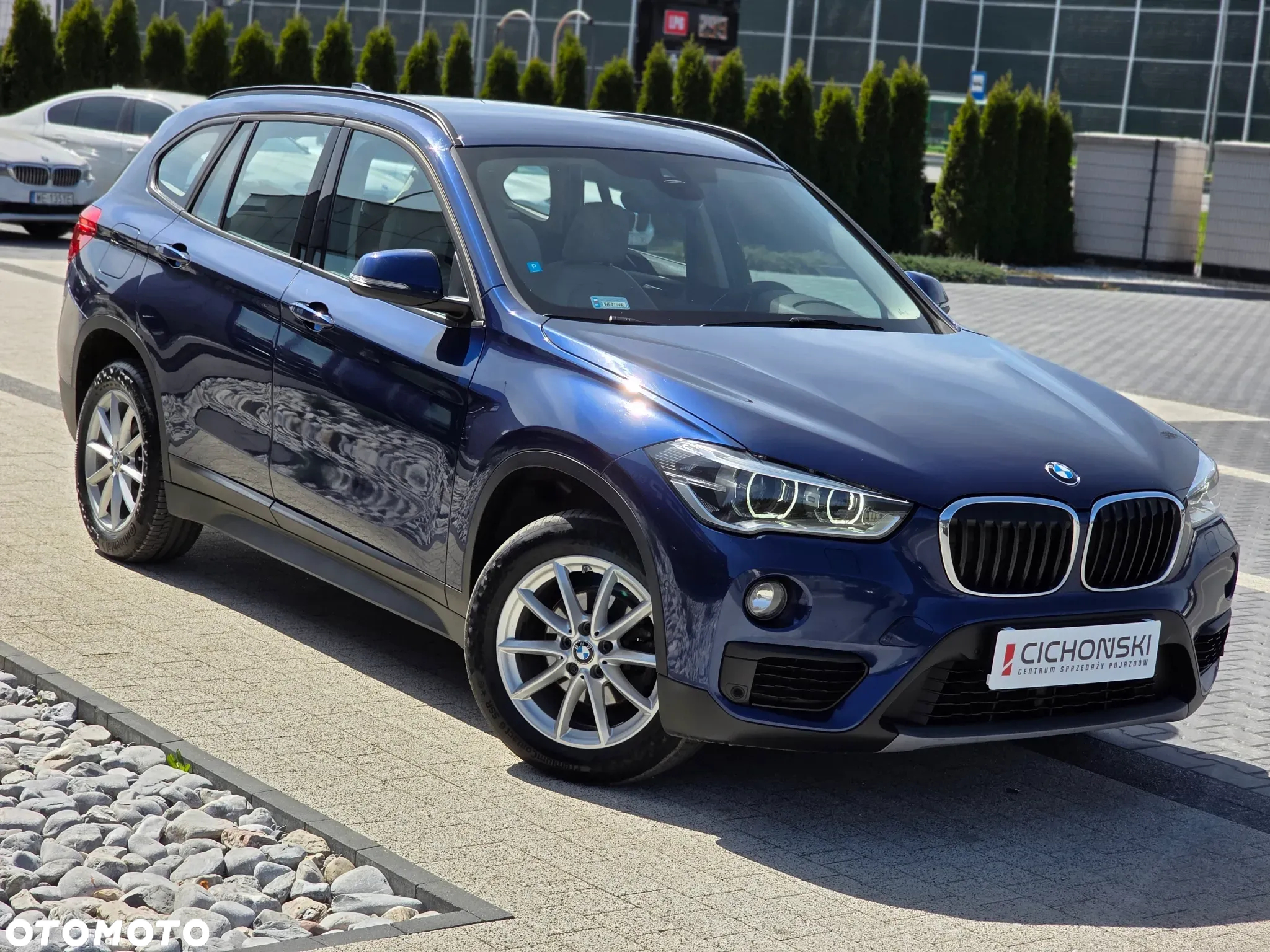 BMW X1 sDrive16d Sport Line - 7