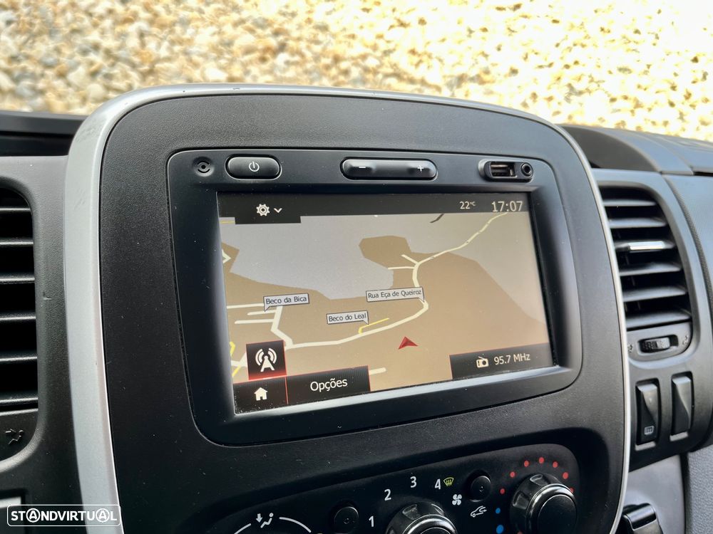 Fiat Talento Versão Longa - 8