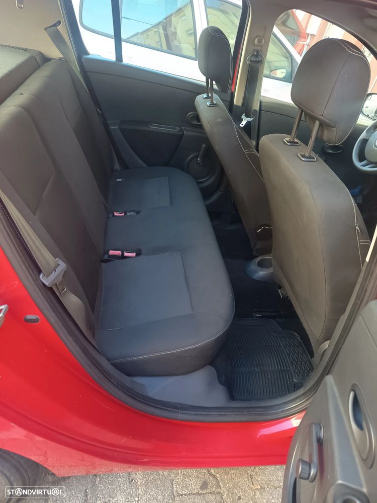 Renault Clio 2013 photo 5