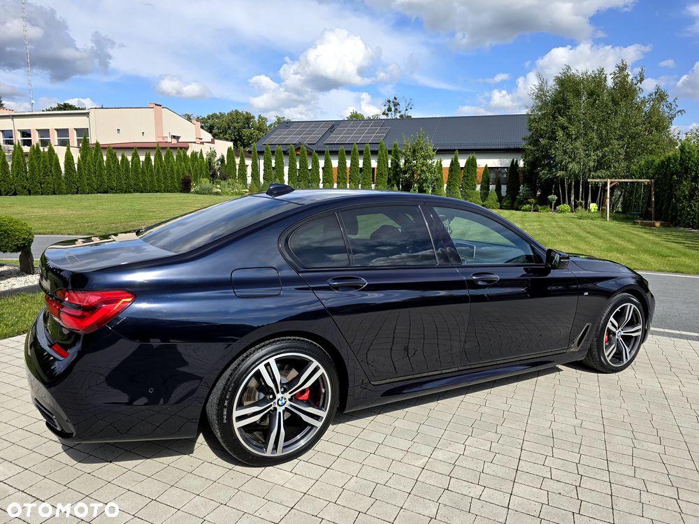 BMW Seria 7 730d xDrive - 10
