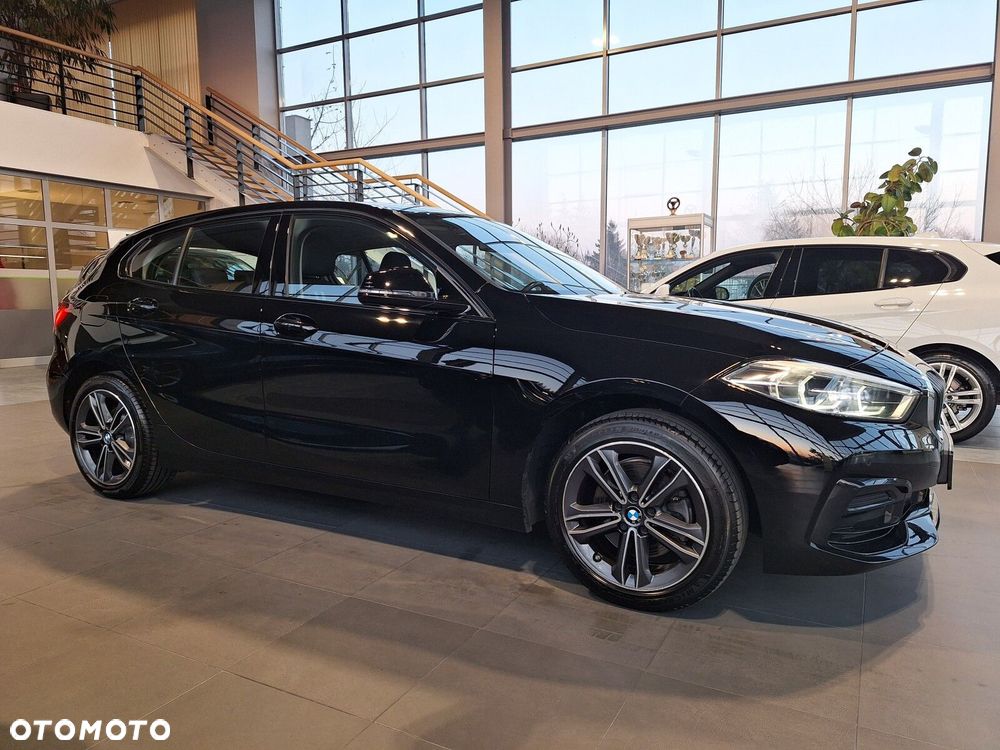 BMW Seria 1 118i Sport Line - 10