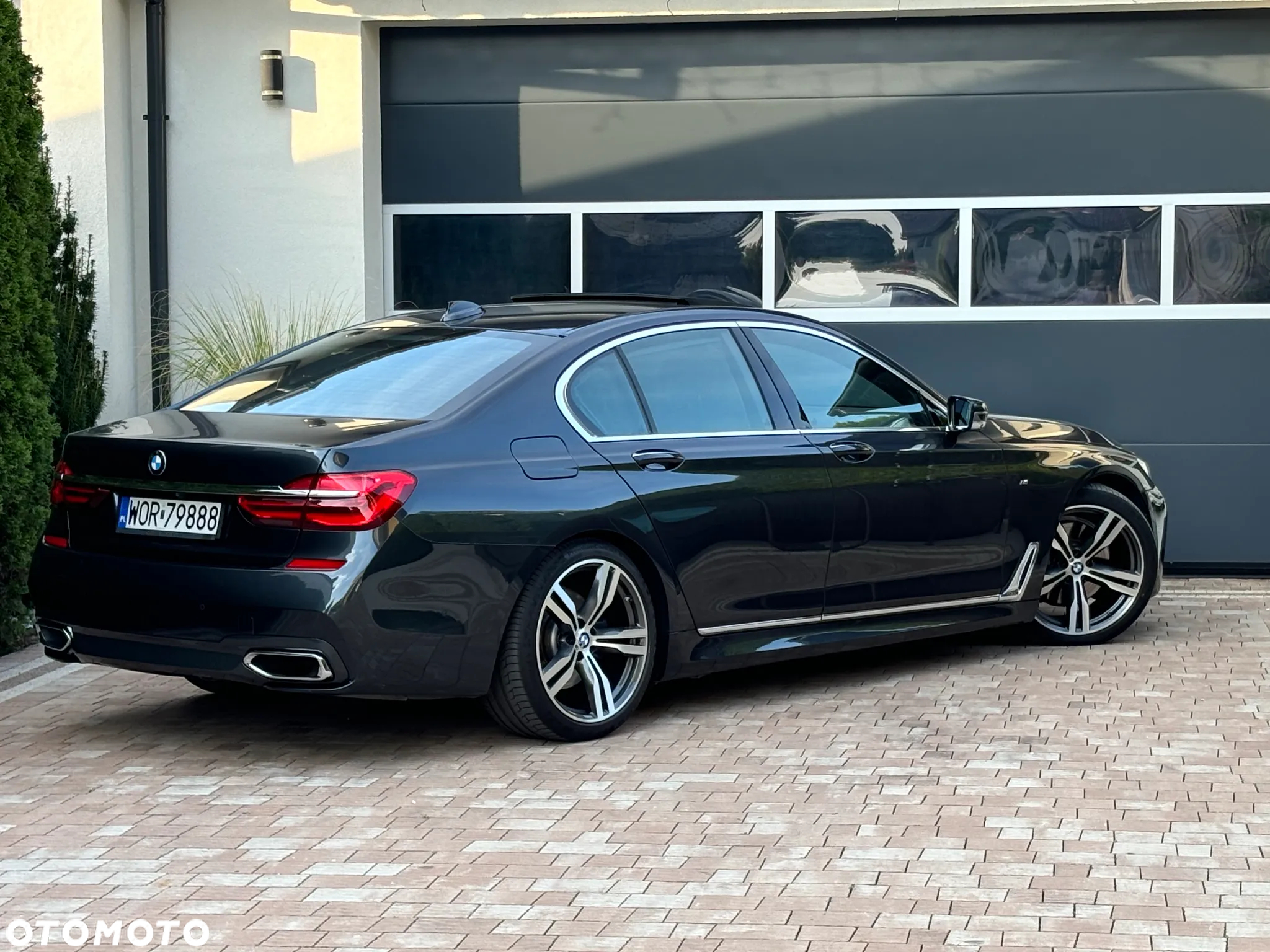 BMW Seria 7 730d - 17