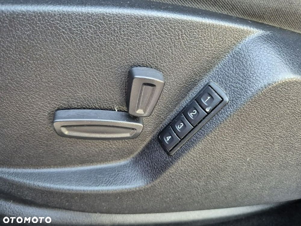 Ford S-Max - 29