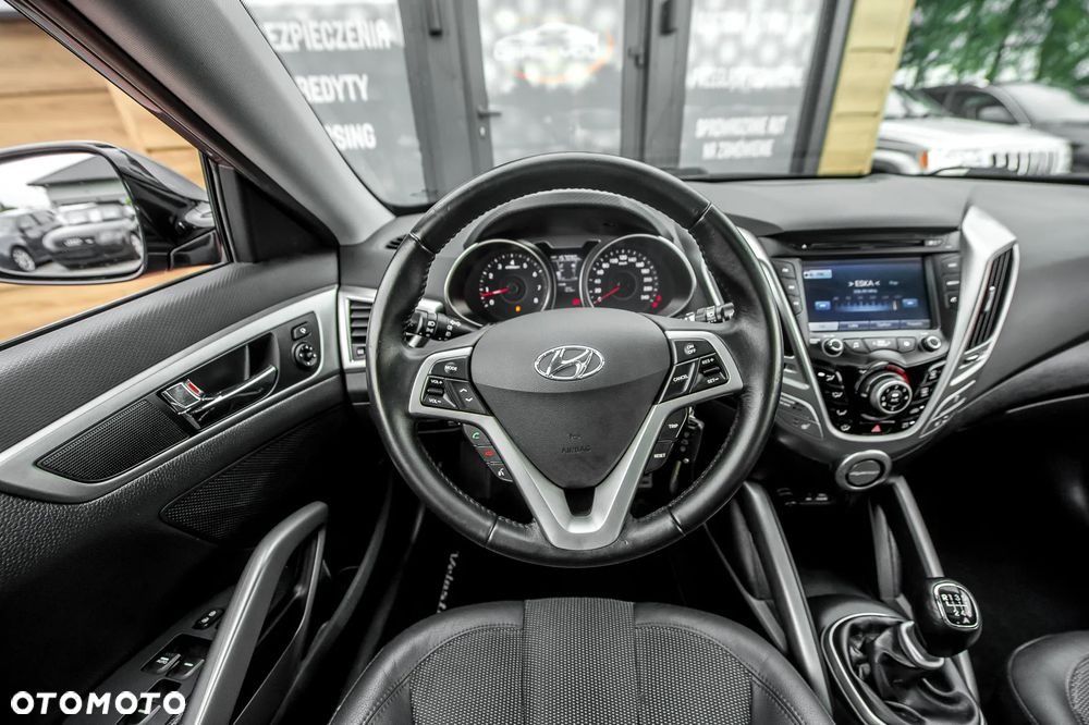 Hyundai Veloster 1.6 GDI Premium - 25