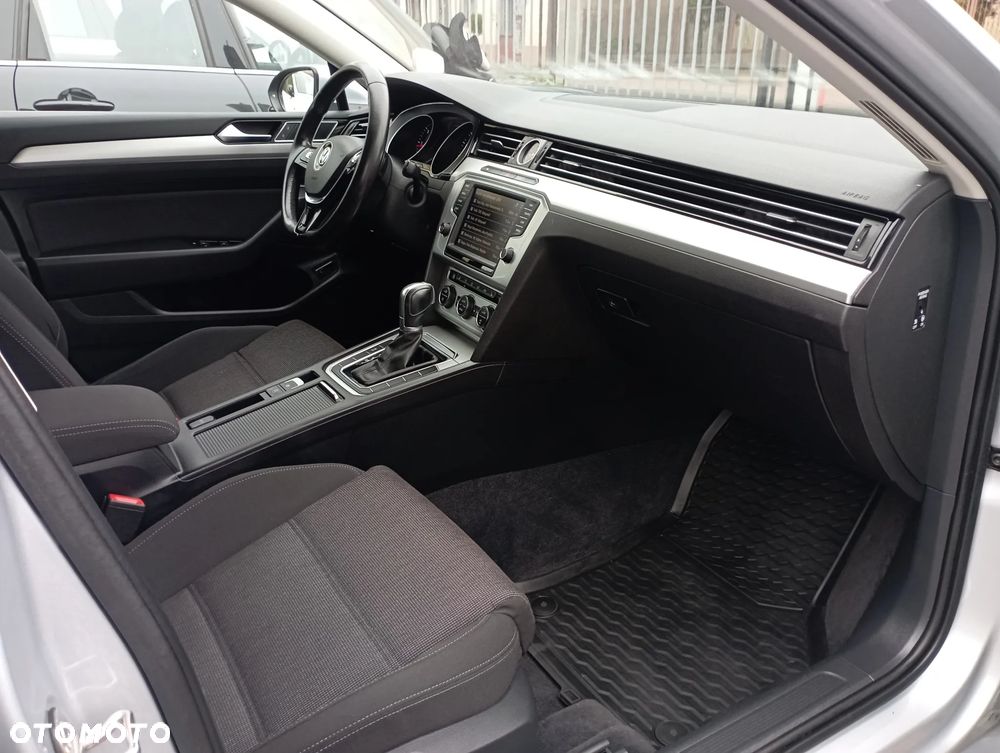 Volkswagen Passat Variant 2.0 TDI BMT SCR Trendline DSG7 - 9