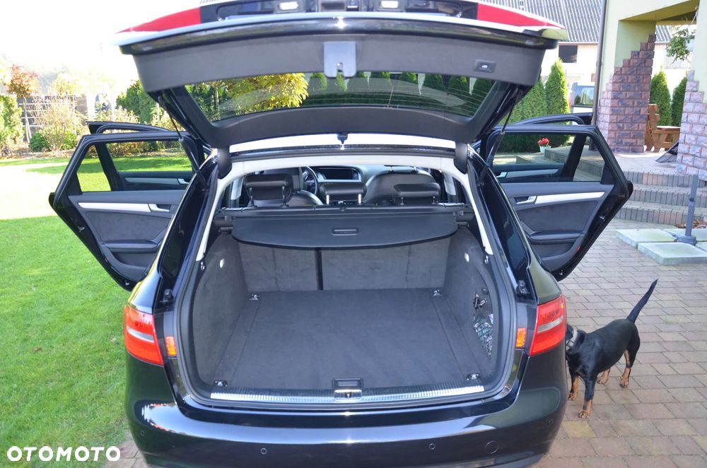 Audi A4 Avant 2.0 TDI - 8