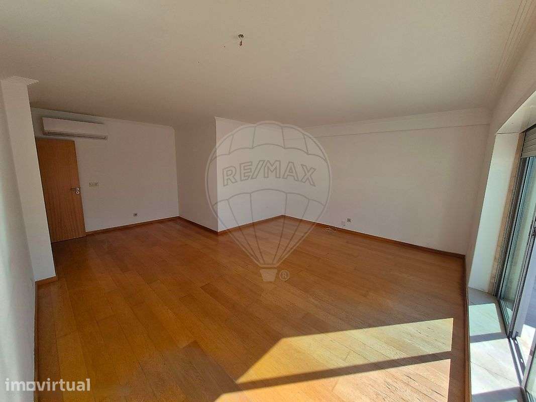 Apartamento T2 para arrendamento - Grande imagem: 4/30