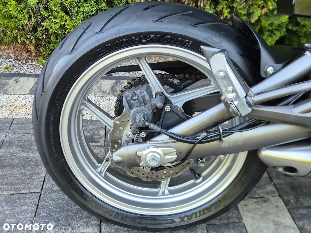Kawasaki ER - 11