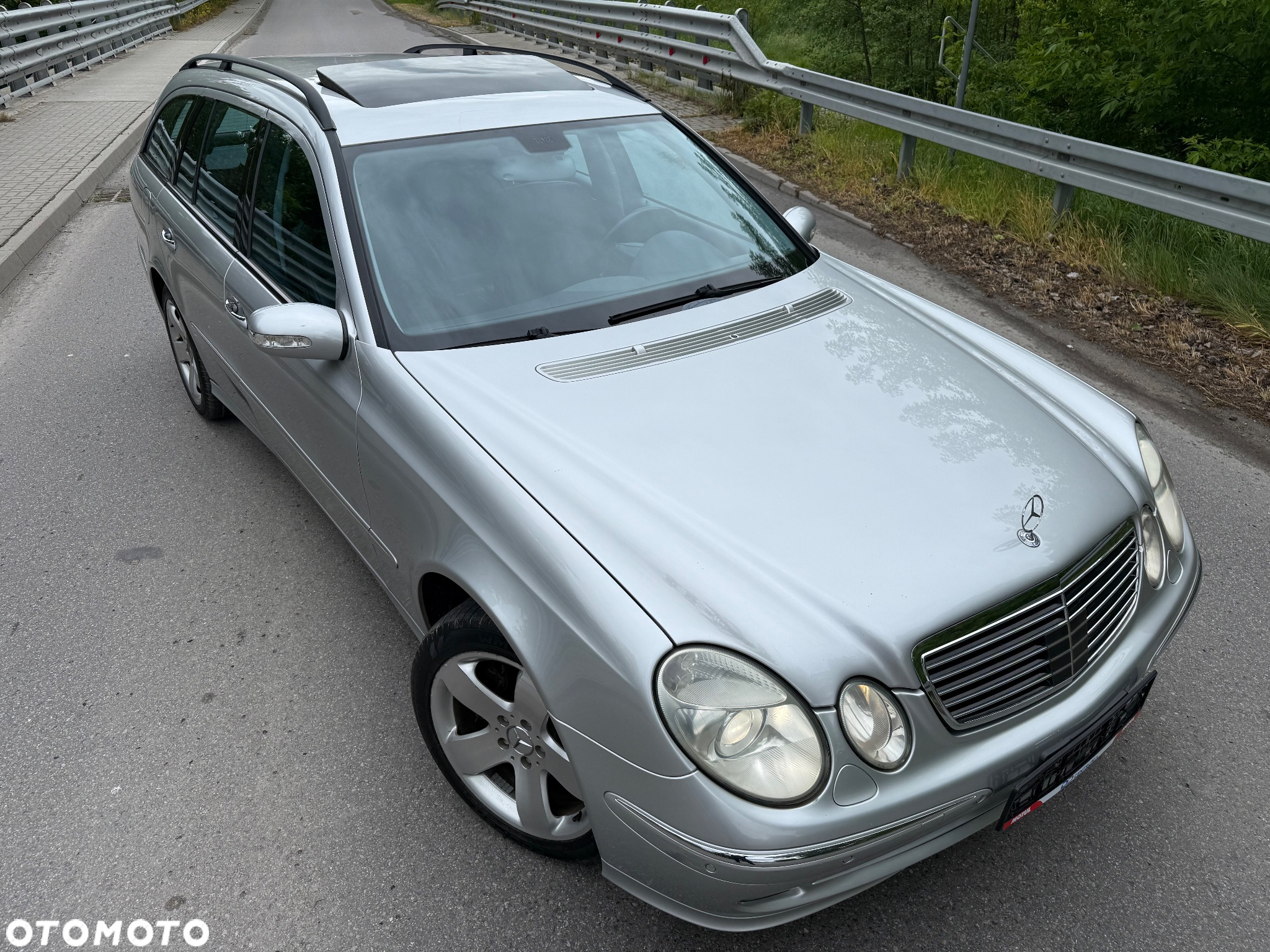 Mercedes-Benz Klasa E 500 T 4Matic Automatik Avantgarde - 3