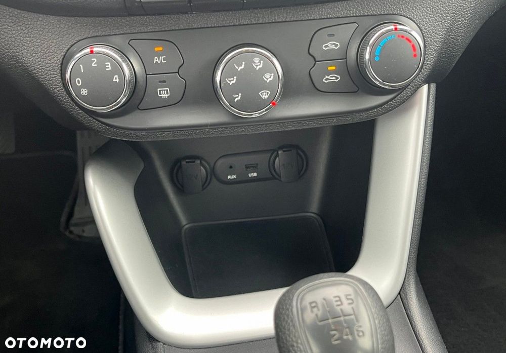 Kia Ceed - 28