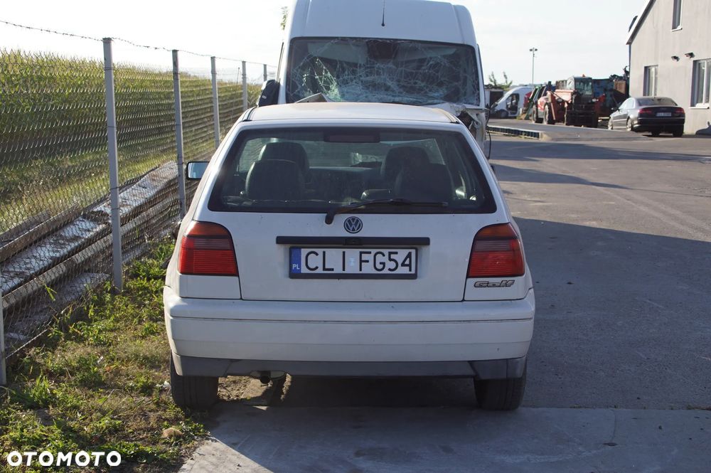 Auto na części - Volkswagen Golf III 1.4 8V 60 KM AEX DGL LB9A 1996R Silnik Skrzynia Drzwi Szyba Lusterko Błotnik Klapa Zderzak Deska Kokpit Sterownik Moduł Czujnik Licznik Kierownica - 5